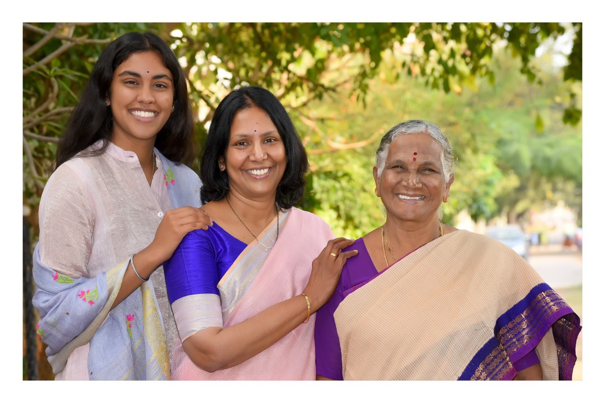 Vani Valluru and her family