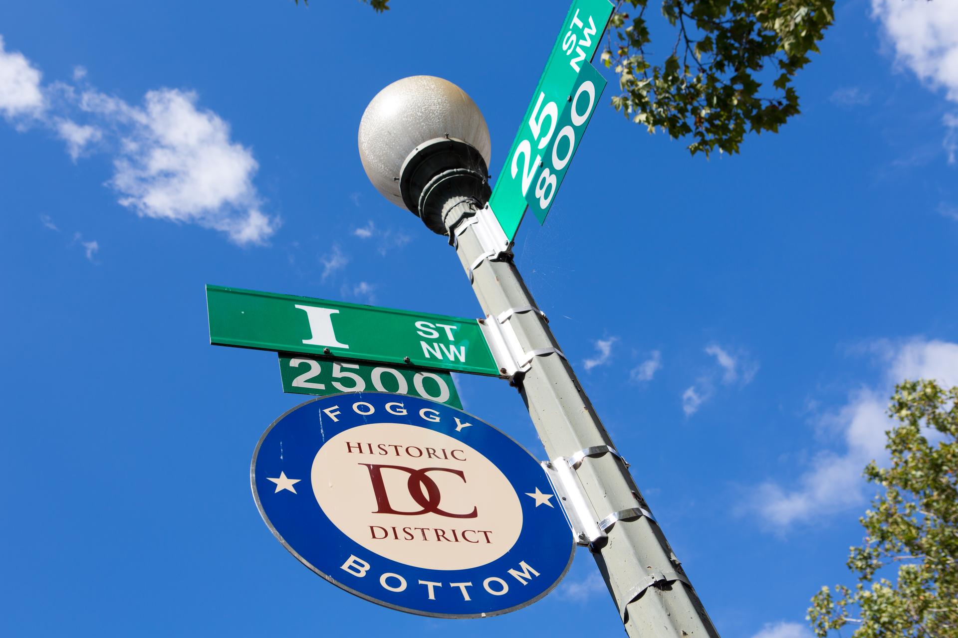 Street signs at I and 25th streets, NW.