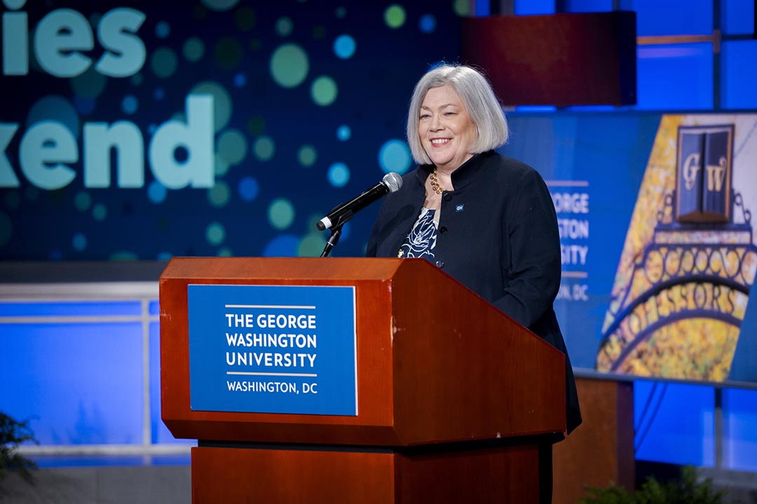 Ellen Granberg at the podium