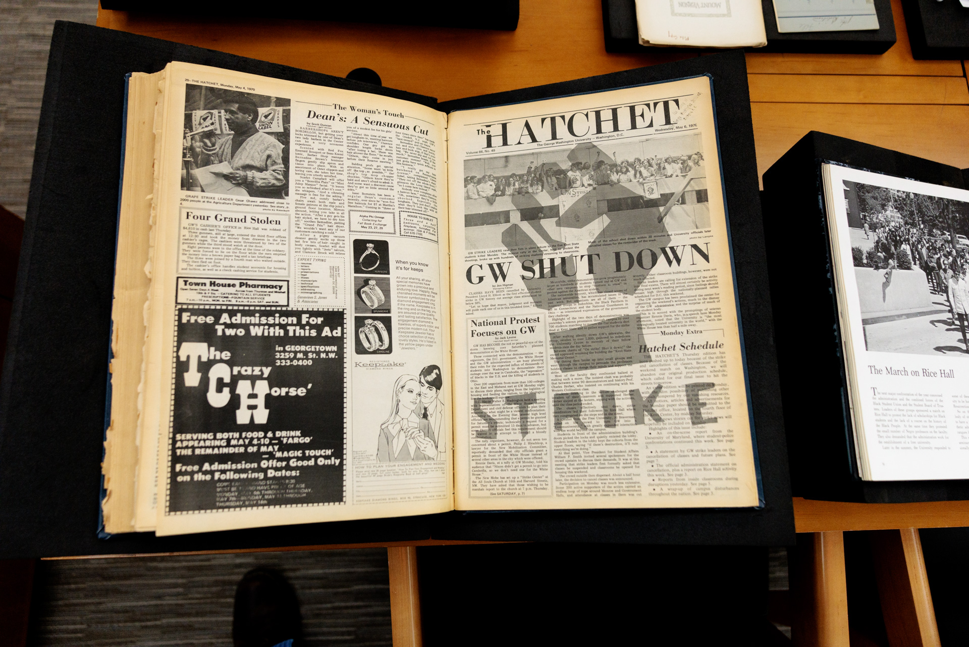 A 1976 edition of The Hatchet with the headline "GW Shut Down"