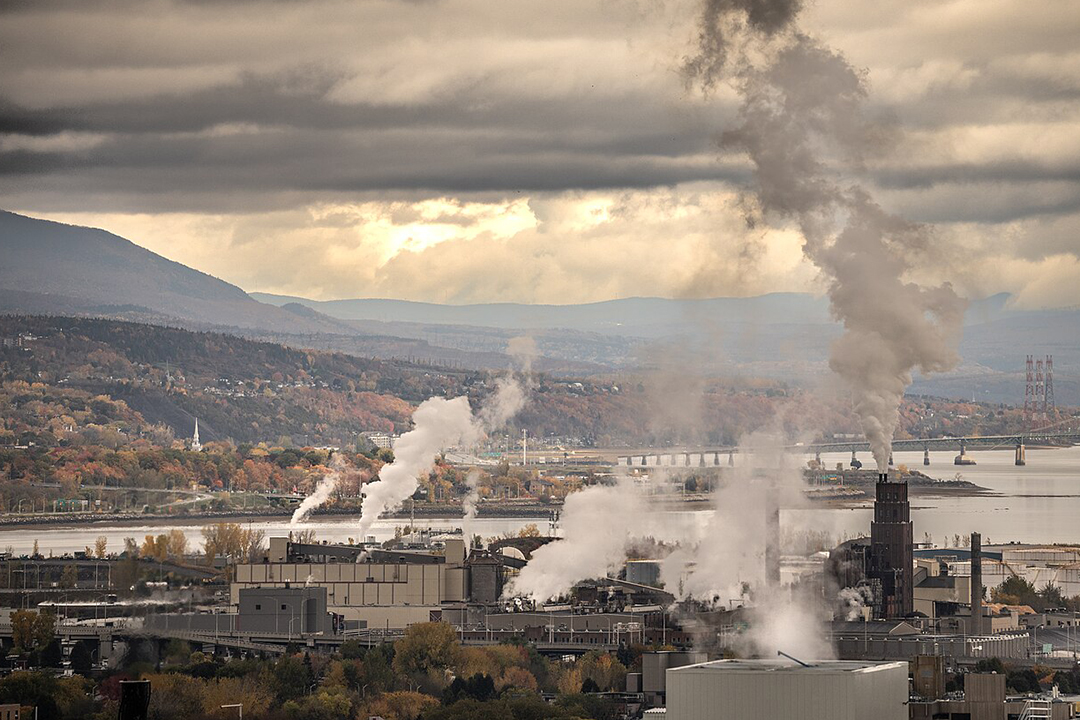 Smokestacks in Quebec 