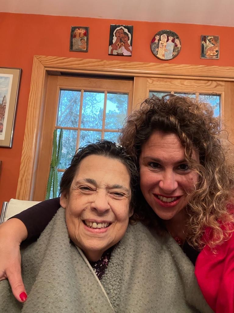 Nicole Mintz and mother