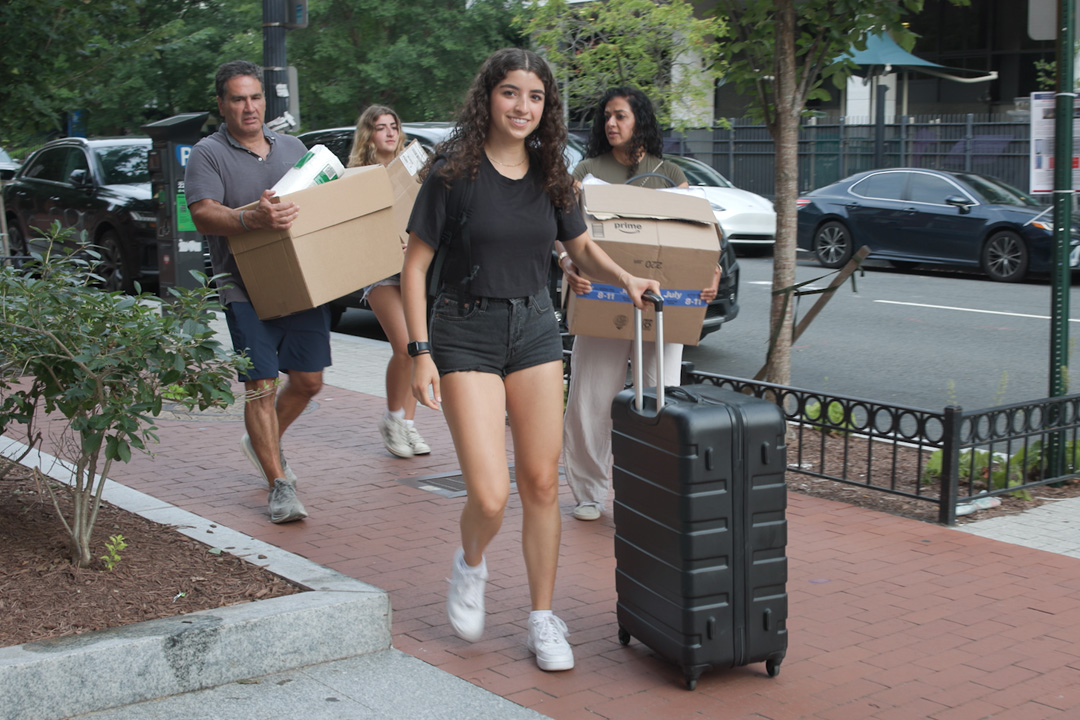 Sofia moving in