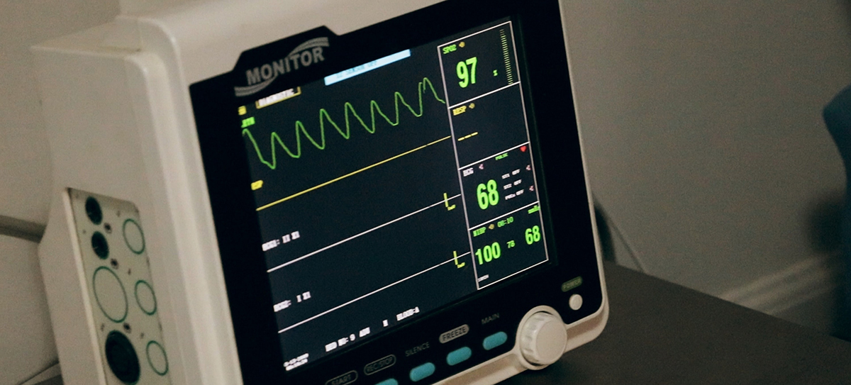 Cardiogram (Jair Lázaro/Unsplash)