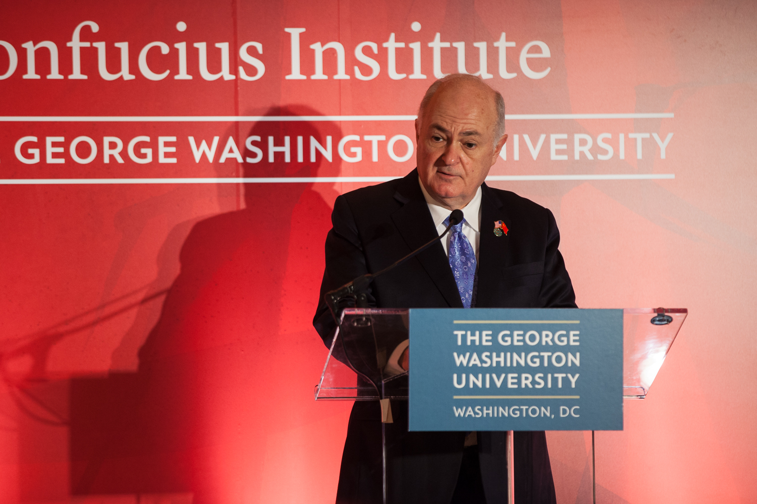 President Knapp gives remarks at a celebration event to welcome Vice Premier Liu at the Charles E. Smith Center. 