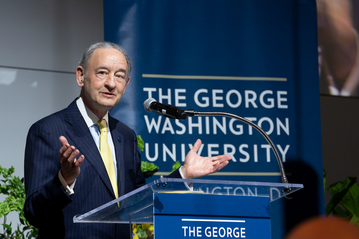GW President Mark Wrighton speaks to students and donors at Celebration of Scholarships and Fellowships. (Liz Lynch)
