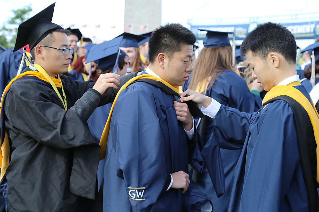 COMMENCEMENT2016_GALLERY