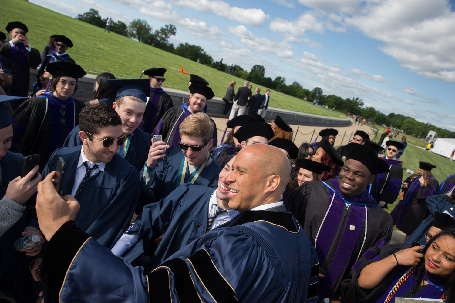 COMMENCEMENT2016_GALLERY