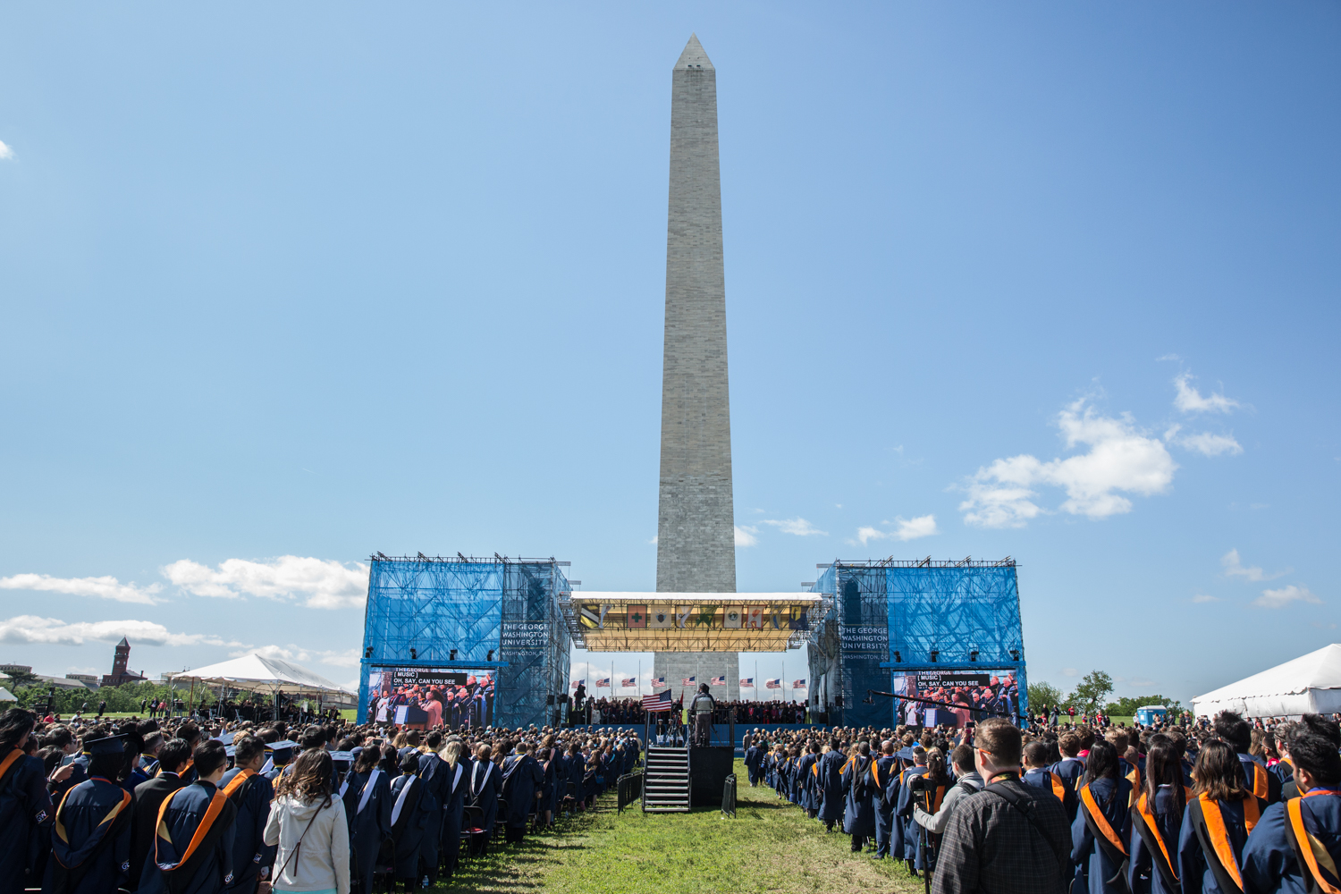 COMMENCEMENT2016_GALLERY