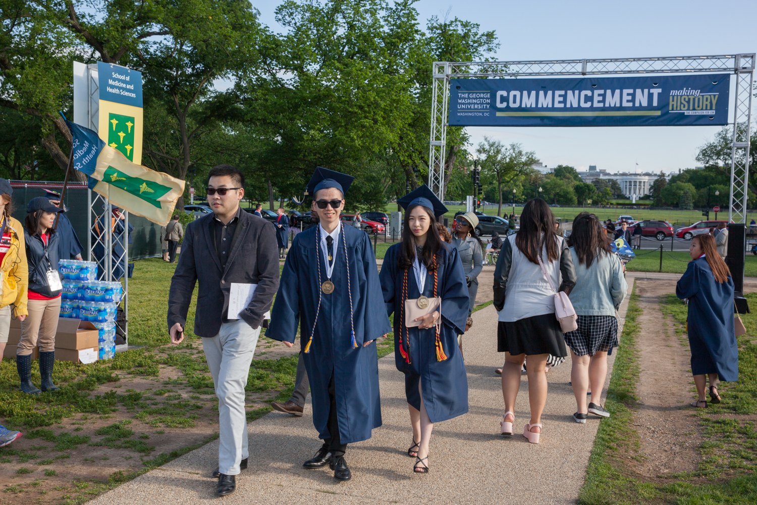 COMMENCEMENT2016_GALLERY