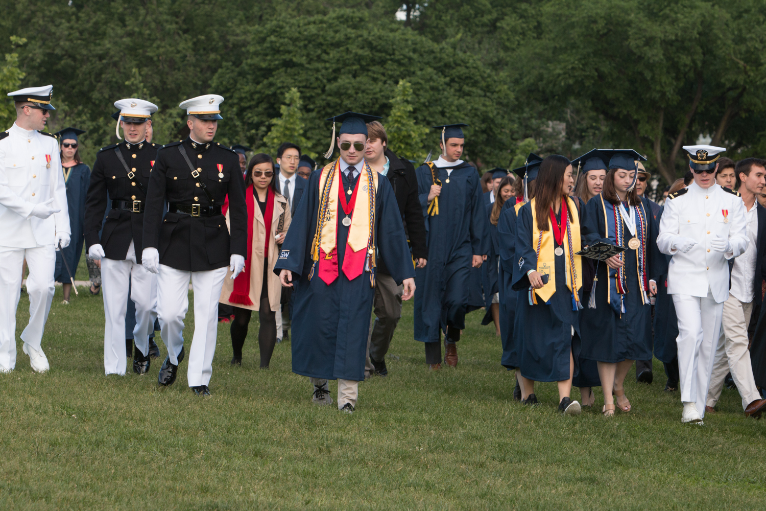 COMMENCEMENT2016_GALLERY
