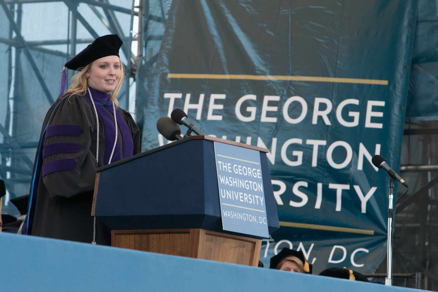 COMMENCEMENT2016_GALLERY