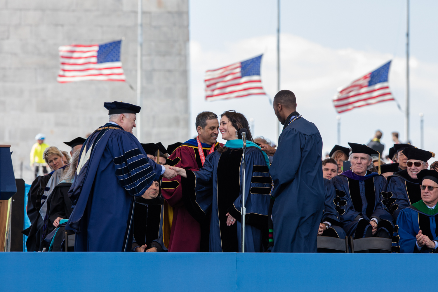COMMENCEMENT2016_GALLERY