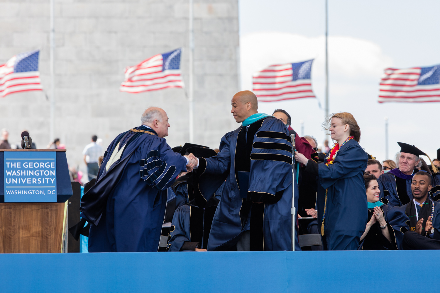 COMMENCEMENT2016_GALLERY
