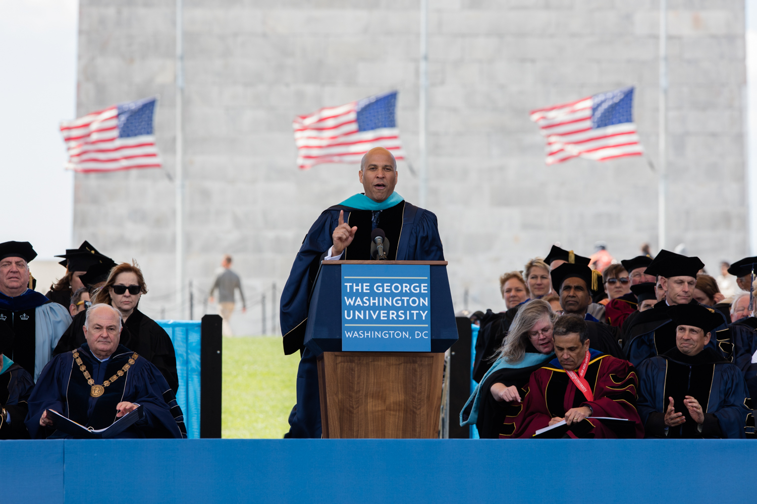 COMMENCEMENT2016_GALLERY