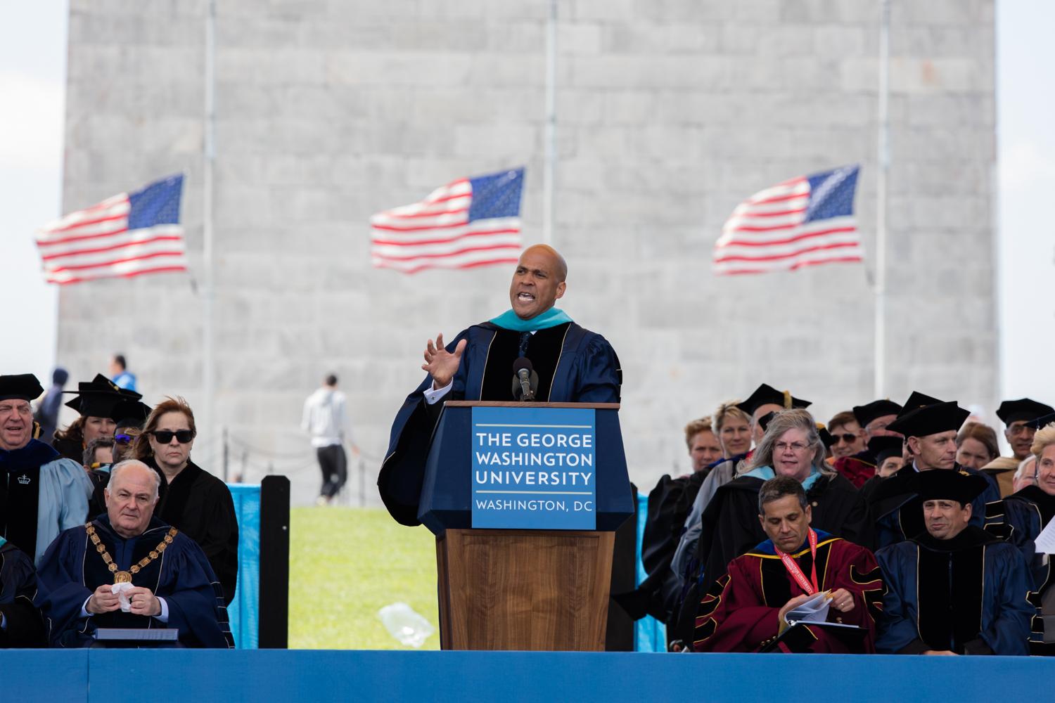 COMMENCEMENT2016_GALLERY