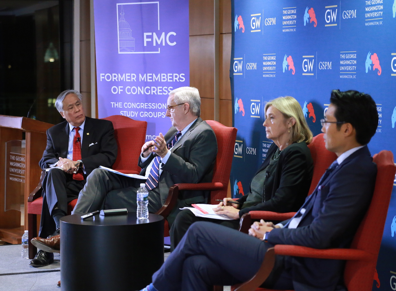 Panelists Robert Gee, David Shambaugh, Madelyn Ross and Nien Su discussed the fraying Sino-American relationship. 