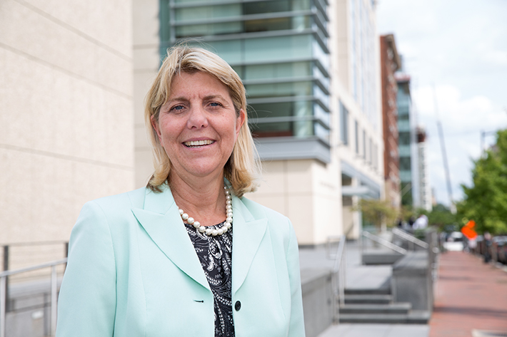 GWSB Dean Linda Livingstone