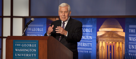 Sen. Richard Lugar at podium