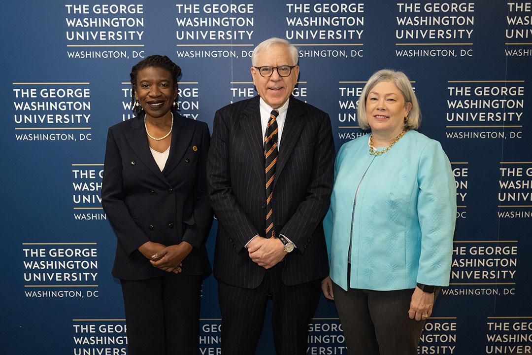 GWSB Interim Dean Vanessa Perry (l), David Rubenstein and GW President Ellen M. Granberg.