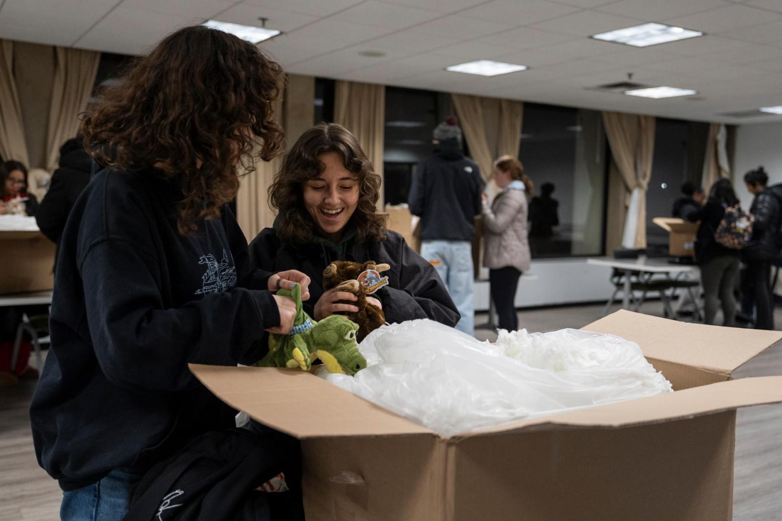 Students at Midnight breakfast