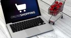 LAPTOP SHOWING ONLINE SHOPPING 